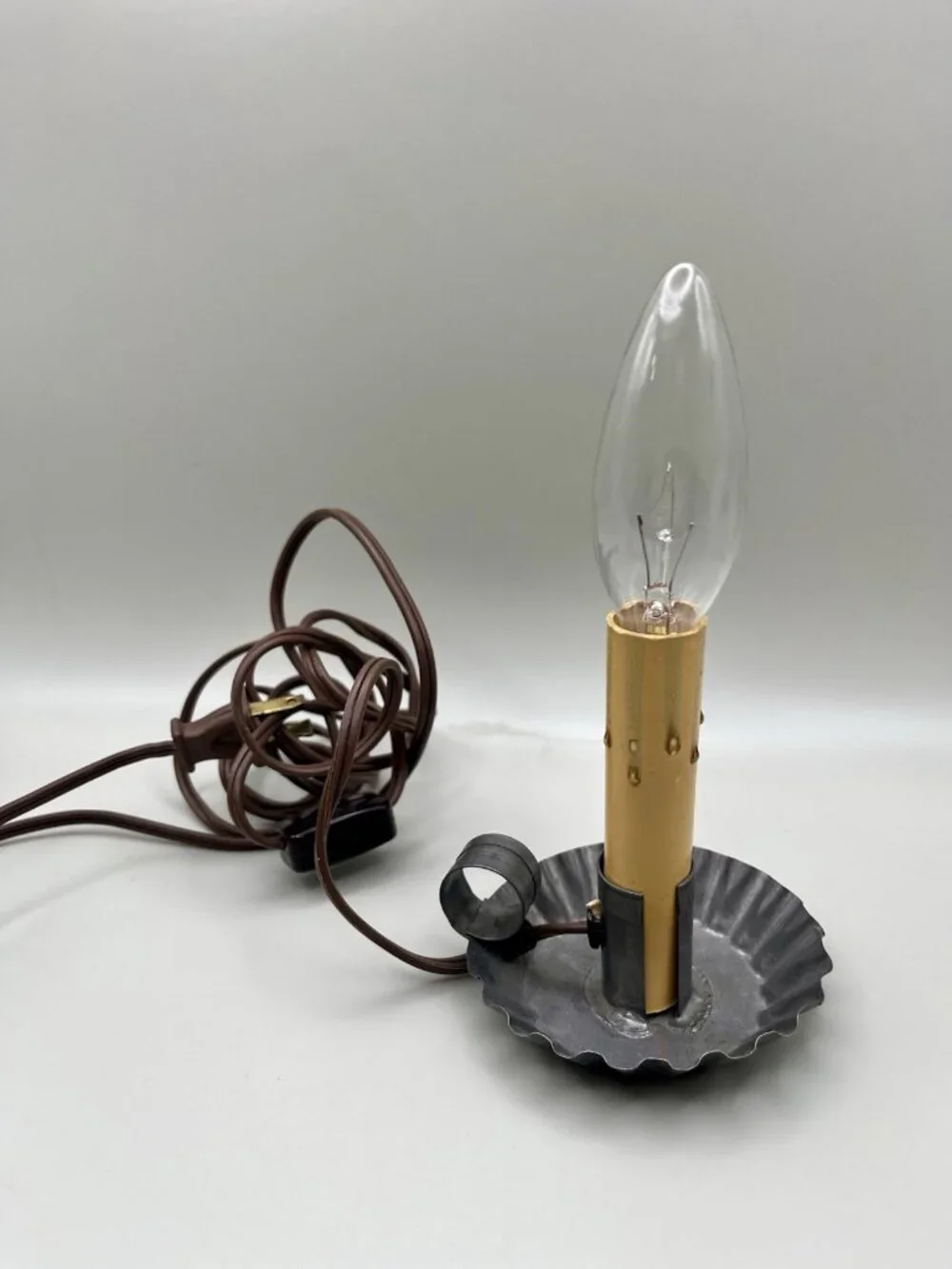 Vintage Electric Candle Lamp Tin Drip Pan Primitive Colonial Christmas Light